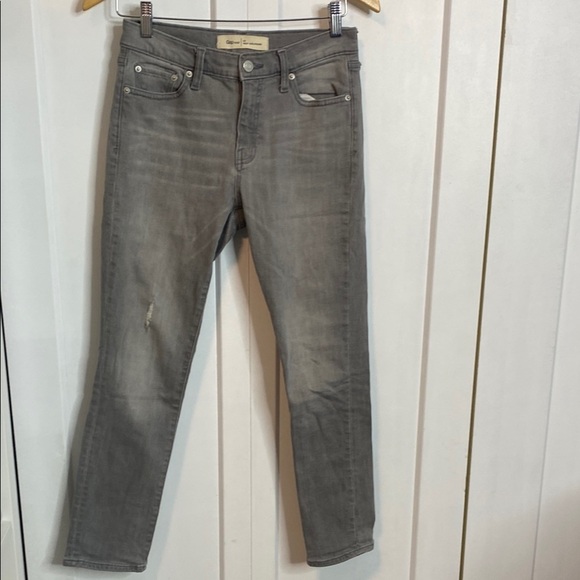 💚 GAP - Grey distressed Jeans - Best girlfriend - 25 - Picture 1 of 9